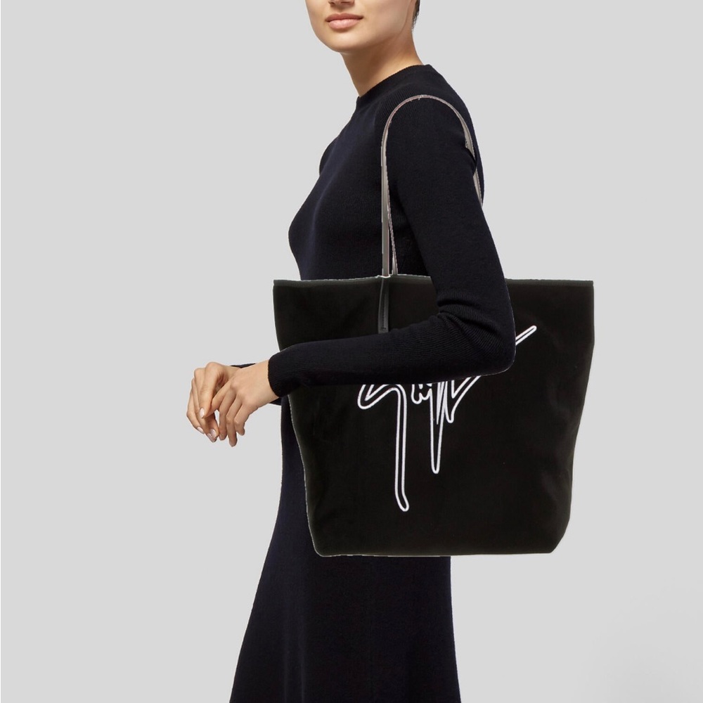 Giuseppe Zanotti embroidered-logo shoulder bag